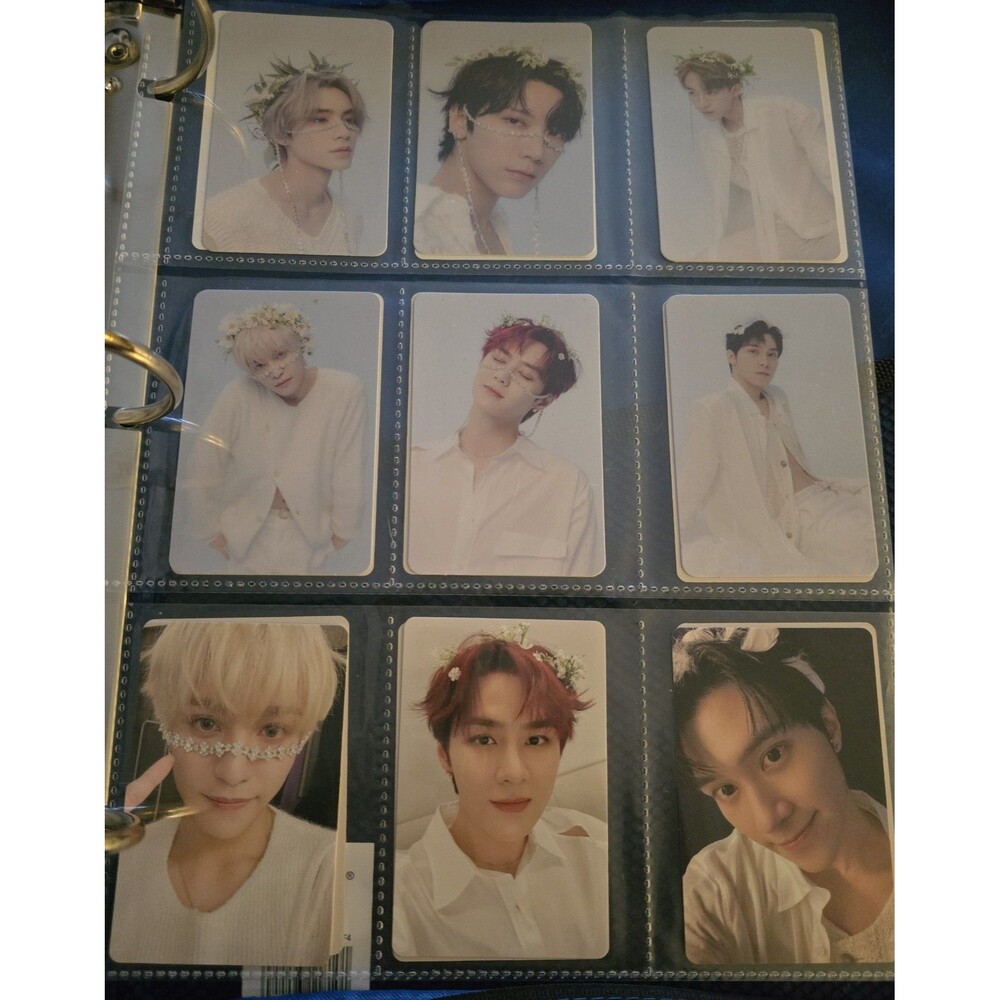 WayV 2023 Season’s Greetings Photocard Set